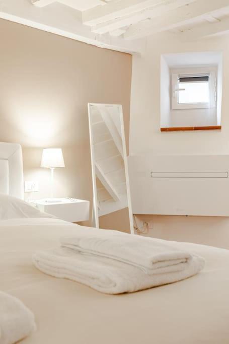Amazing Apartment In Piazza Santa Croce Firenze エクステリア 写真