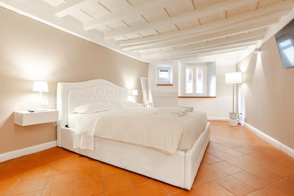 Amazing Apartment In Piazza Santa Croce Firenze エクステリア 写真